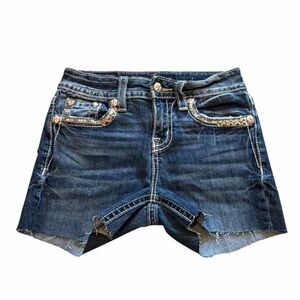 Miss Me Medium Wash Embellished Pocket Cutoff Denim Shorts - Size 25